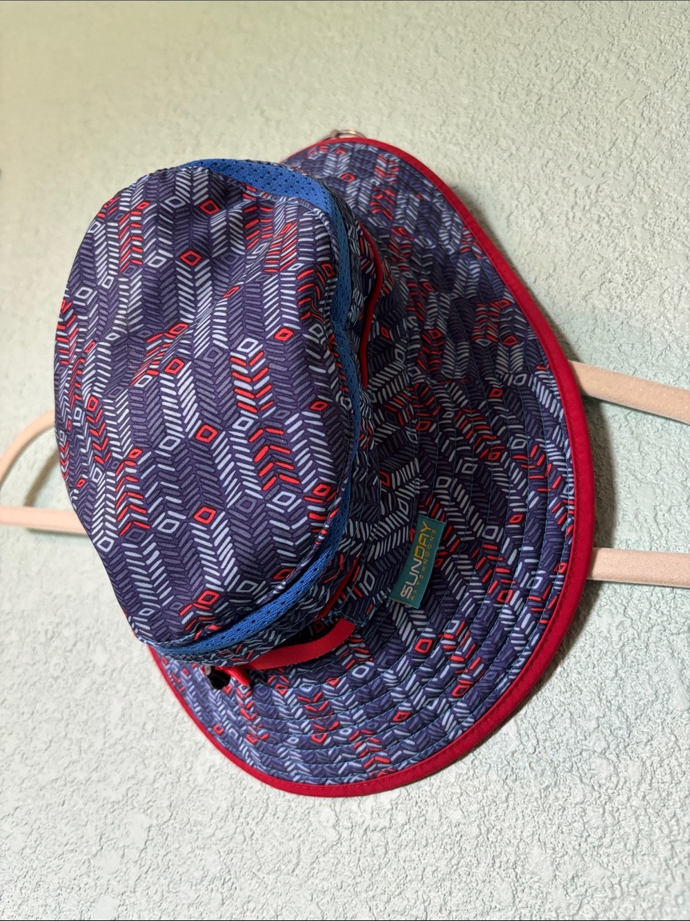 Sunday Afternoons Kids Patterned Sun Hat in Navy, Red, Cream, size L - like new